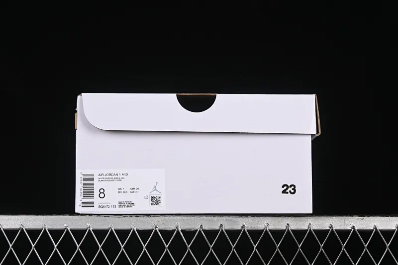 All categories Air Jordan Jordan series basketball shoes Air Jordan 1 Mid Air Jordan 1 Mid "Oxidized Green" AJ1 Joe 1 white and green color Zhongbang basketball shoes BQ6472-133
